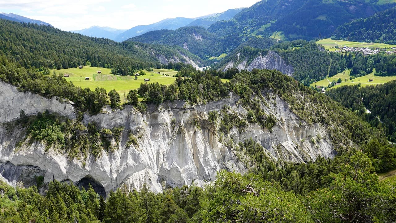 Die besten Cabriotouren mit Aussicht in Graubünden