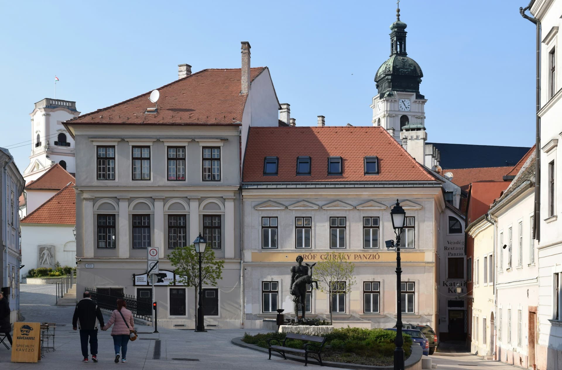Györ