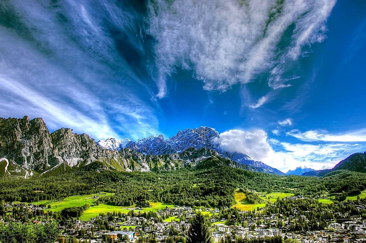 Die Große Dolomitenstraße oben ohne