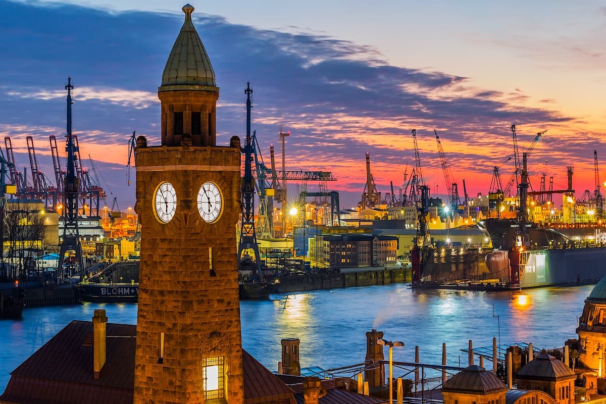 Surrounding Hamburg