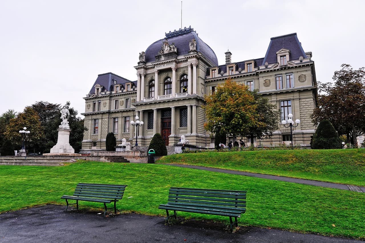 Lausanne
