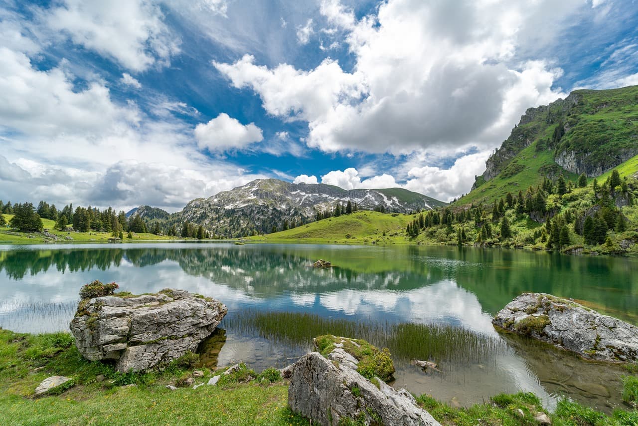 Cabriofahren entlang der Alpenkette – von Frankreich bis Slowenien
