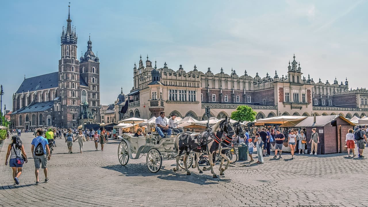 Cabriolet tours in Poland